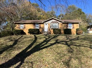 111 Joy Dr, Clarksville, TN 37043