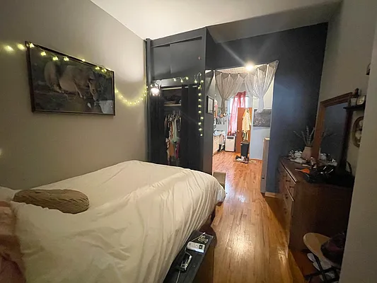 Rented by Ulas Real Estates Inc | media 16