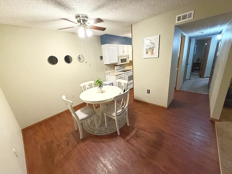 110 Huckleberry Heights Dr #110 — Photo 3