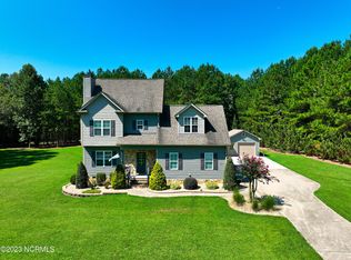 1801 Ferrell Meadows Dr, Zebulon, NC 27597