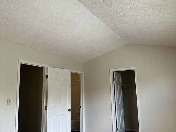 5th image of 3711 Heatherglen Dr