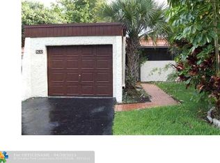 9632 NW 65th St #E9, Tamarac, FL 33321
