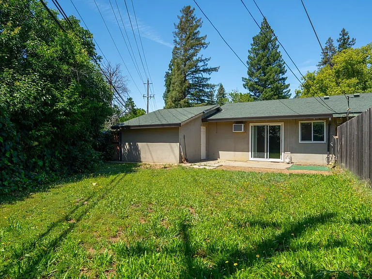 10498 Mills Tower Dr — Photo 7