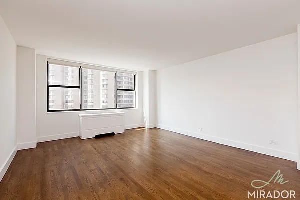 Rented by Mirador Real Estate | media 31