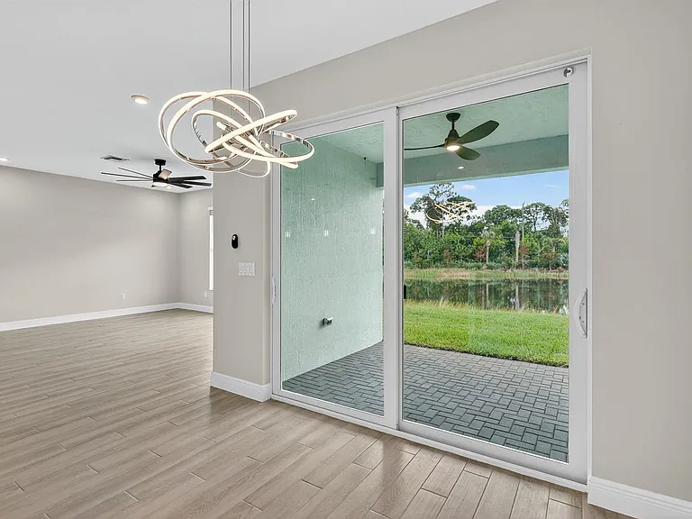 3552 NW Solange Ct — Photo 17