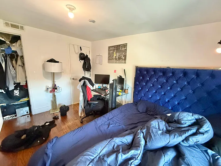 1072 Bergen St #4F — Photo 11