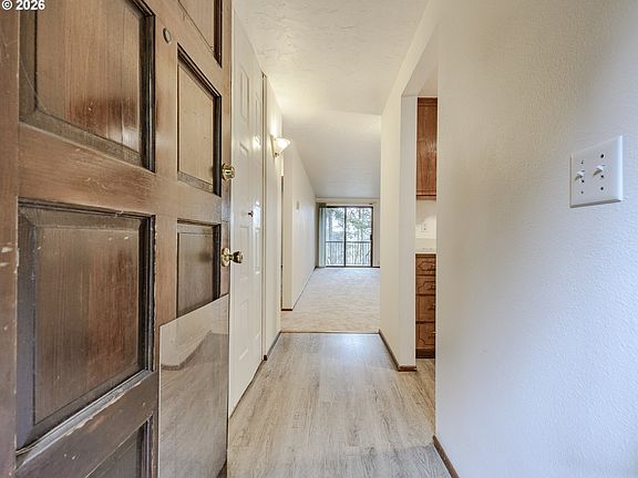 5th image of 2671 Woodstone Pl