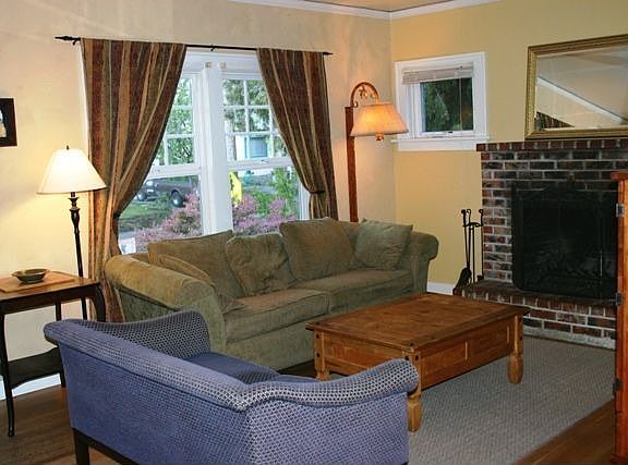 Hardwoods & Fireplace