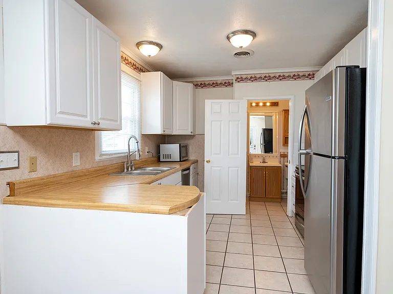 115 Cassidy Dr — Photo 15