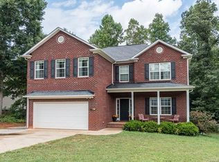 9040 Wagon Trl, Lincolnton, NC 28092