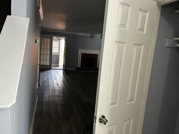 5582 Stonington Trace Pkwy, Stone Mountain, GA 30087