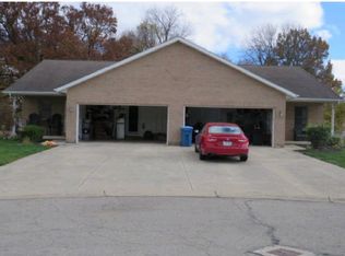 510 Oakleaf Ct, Sidney, OH 45365