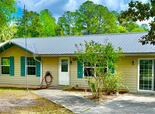 121 Roberts Blvd, Satsuma, FL 32189