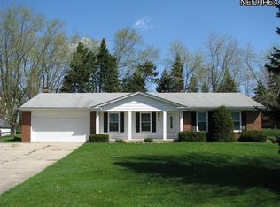 33725 Coachman Ln, Solon, OH 44139