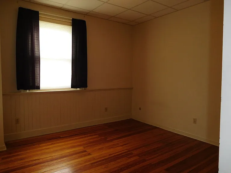 140 Snider Ave — Photo 11