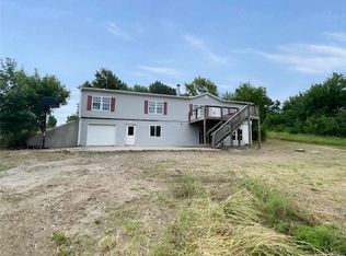 34105 Lookout Rd, Osawatomie, KS 66064