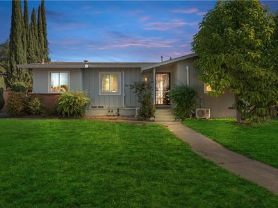9433 Rose Ave, Montclair, CA, 91763