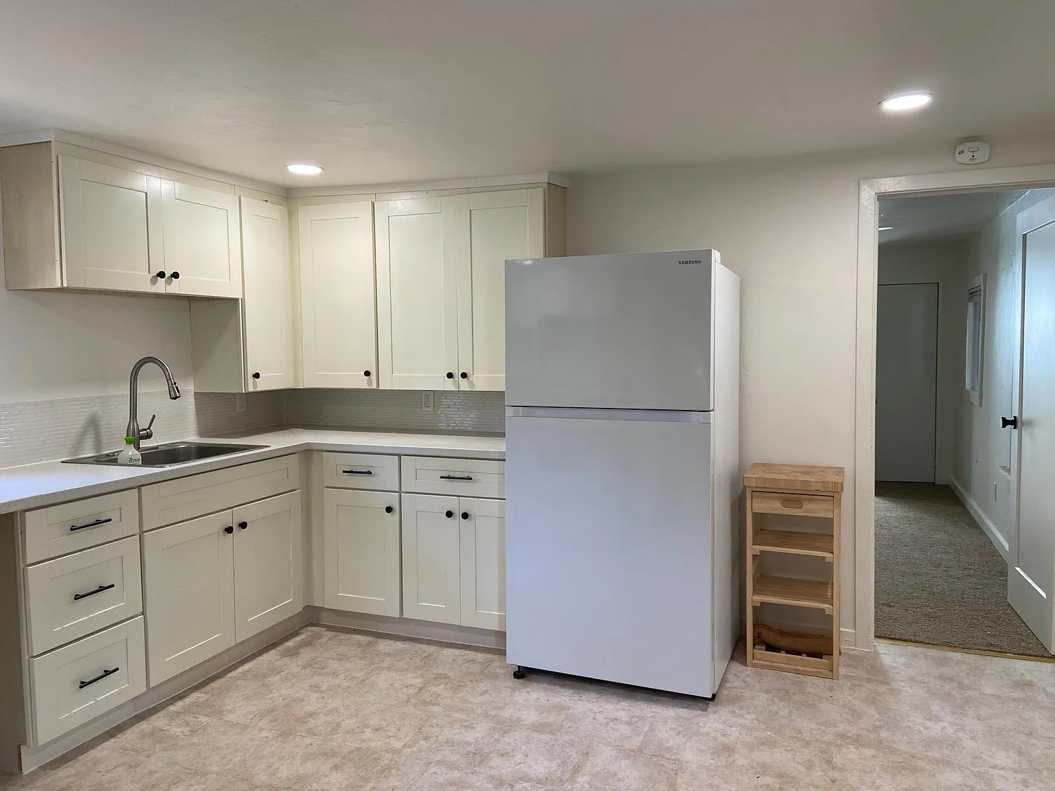 2 bed, 1100 sqft, $1,800 — Photo 2