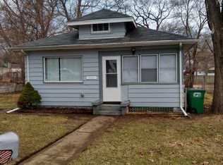 2604 Montgomery St, Lake Station, IN 46405