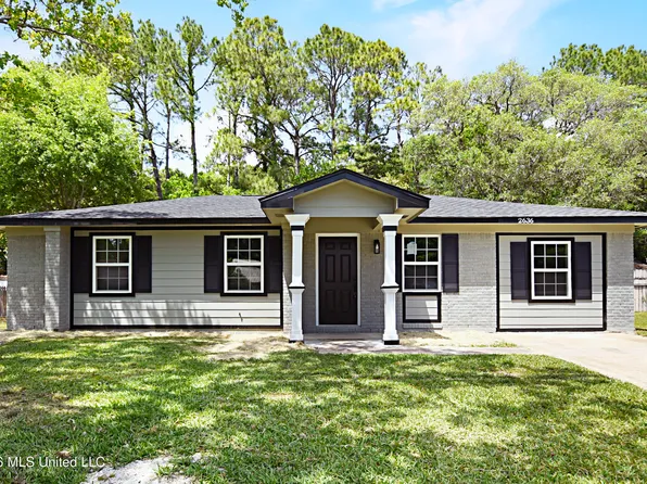 2636 Southern St, Gautier, MS 39553