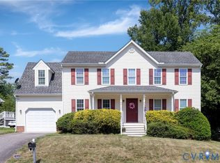 6024 Walking Path Ln, Midlothian, VA 23112