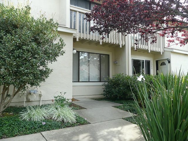 1st image of 1243 Picasso Dr
