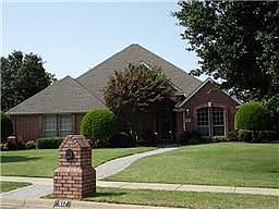 1st image of 517 Shady Oak Dr