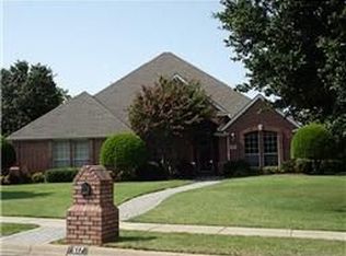 517 Shady Oak Dr, Keller, TX 76248