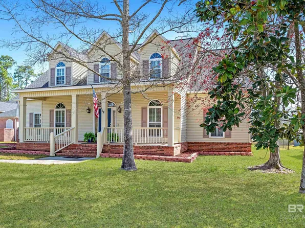 8915 Bay Point Dr, Elberta, AL 36530