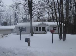 1559 Sandstone Cir, Eagle River, WI 54521