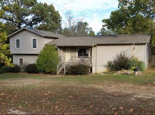 8 Maxwell Ln, Conway, AR 72032