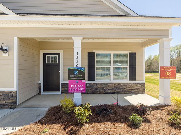 3rd image of 1280 Acadia Drive