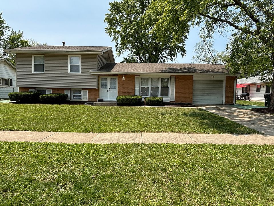 1st image of 17526 Hawthorne Dr