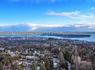 1135 Groveland Ct, West Vancouver, BC V7S 1Z7