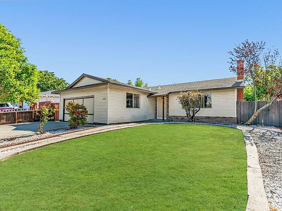 2nd image of 2282 Cormorant Dr