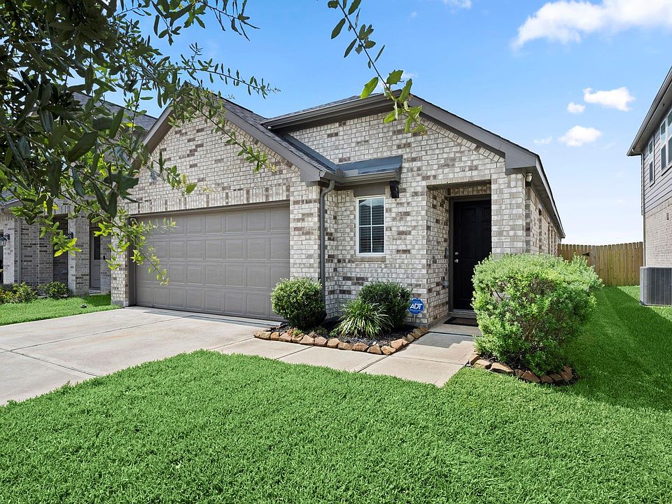 1st image of 17711 Chartertree Ln