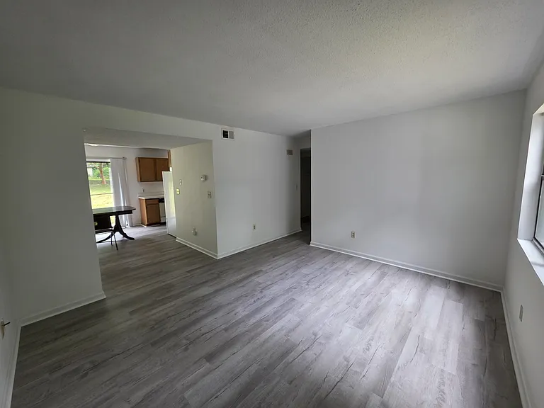411 Gilmer Street Ext #1 — Photo 2