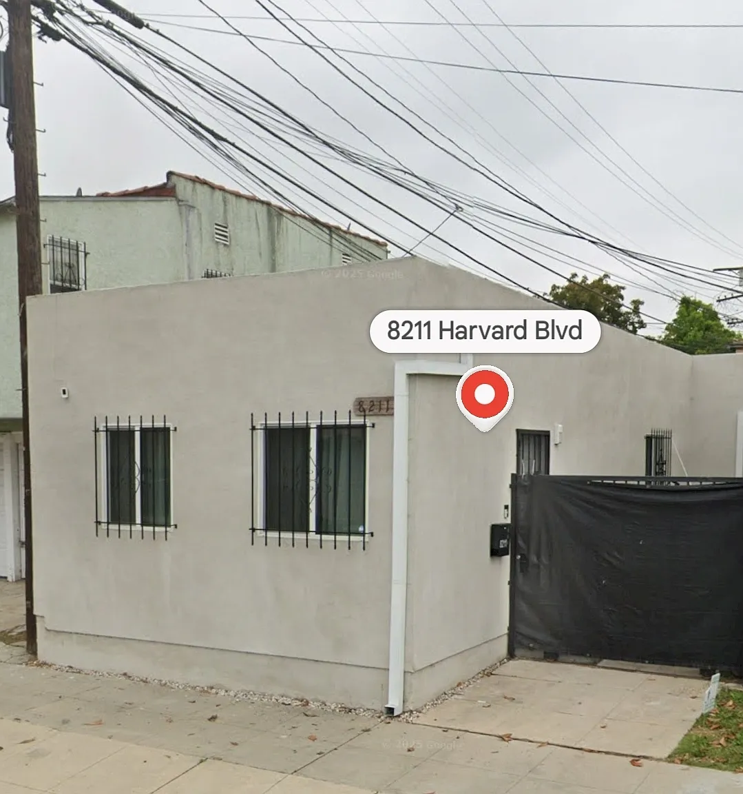 2 bed, 555 sqft, $2,440 — Photo 4