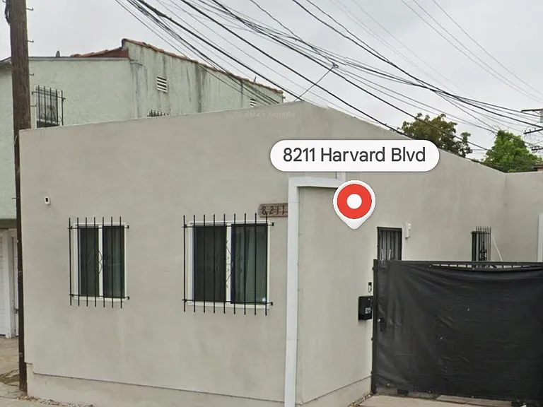 8211 S Harvard Blvd — Photo 3