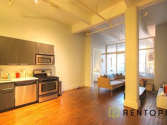 2nd image of 808 Driggs Ave #5BB