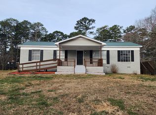 814 Brookdale Rd, Toccoa, GA 30577