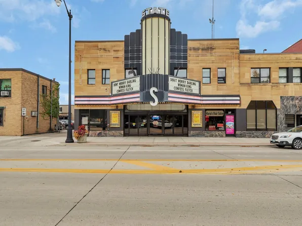 35 Washington Ave E, Hutchinson, MN 55350