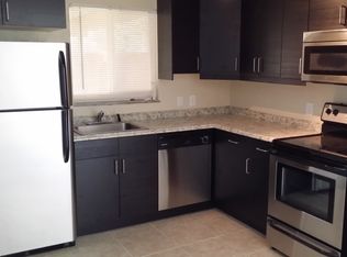 1100 SW 7th Ave, Deerfield Beach, FL 33441