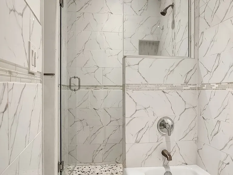 485 Bainbridge St #1 — Photo 7