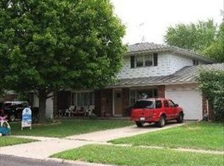 1853 Mark Ave, Elgin, IL 60123