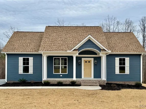 1279 Lewiston Plank Rd, Burkeville, VA 23922