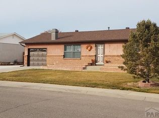3405 Gem Dr, Pueblo, CO 81005
