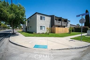 2nd image of 8100 Cerritos Ave