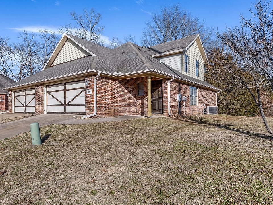 1st image of 58 S Woodsprings Dr
