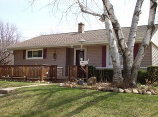 3338 S 71st St, Milwaukee, WI 53219